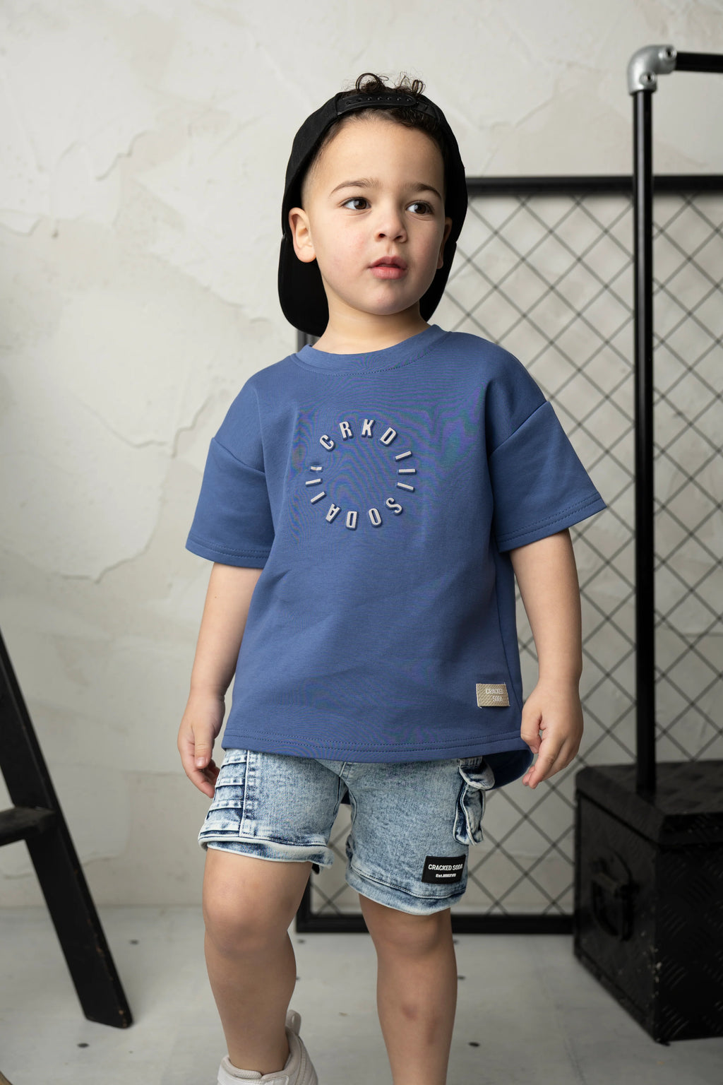 Cracked Soda - Jacob Scooped Tee - Blue