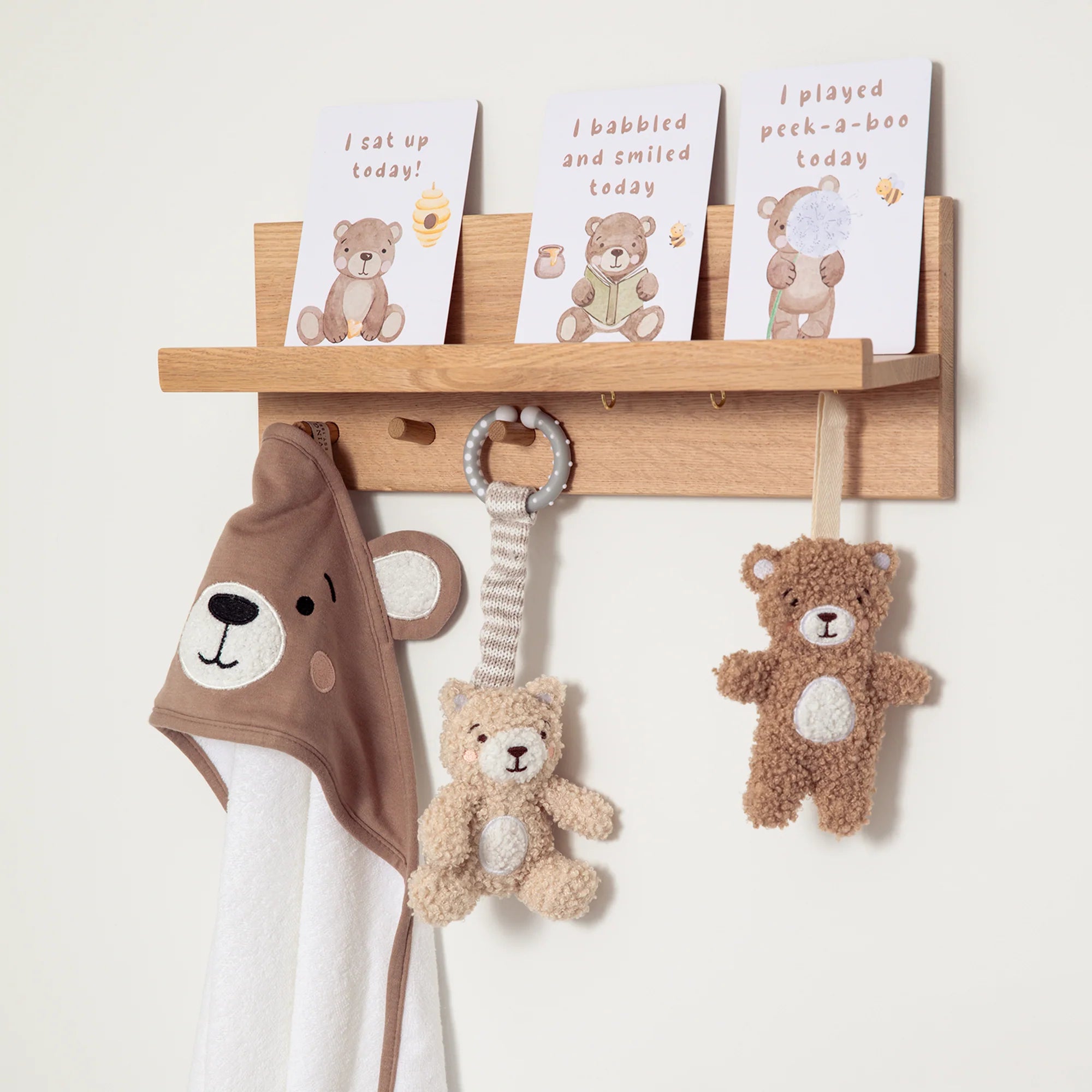 Hooded Towel - Cuddly Bear