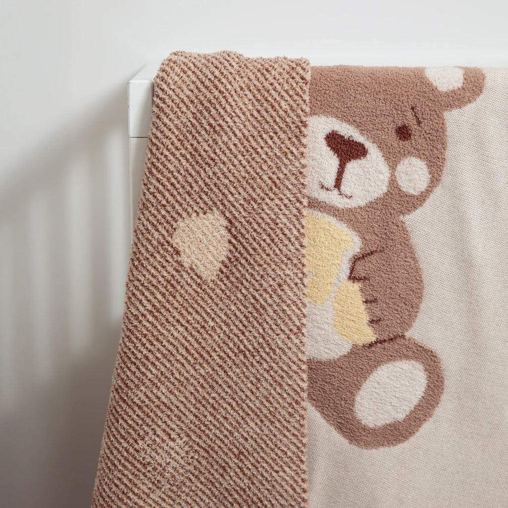 Jacquard Pram Blanket - Cuddly Bear