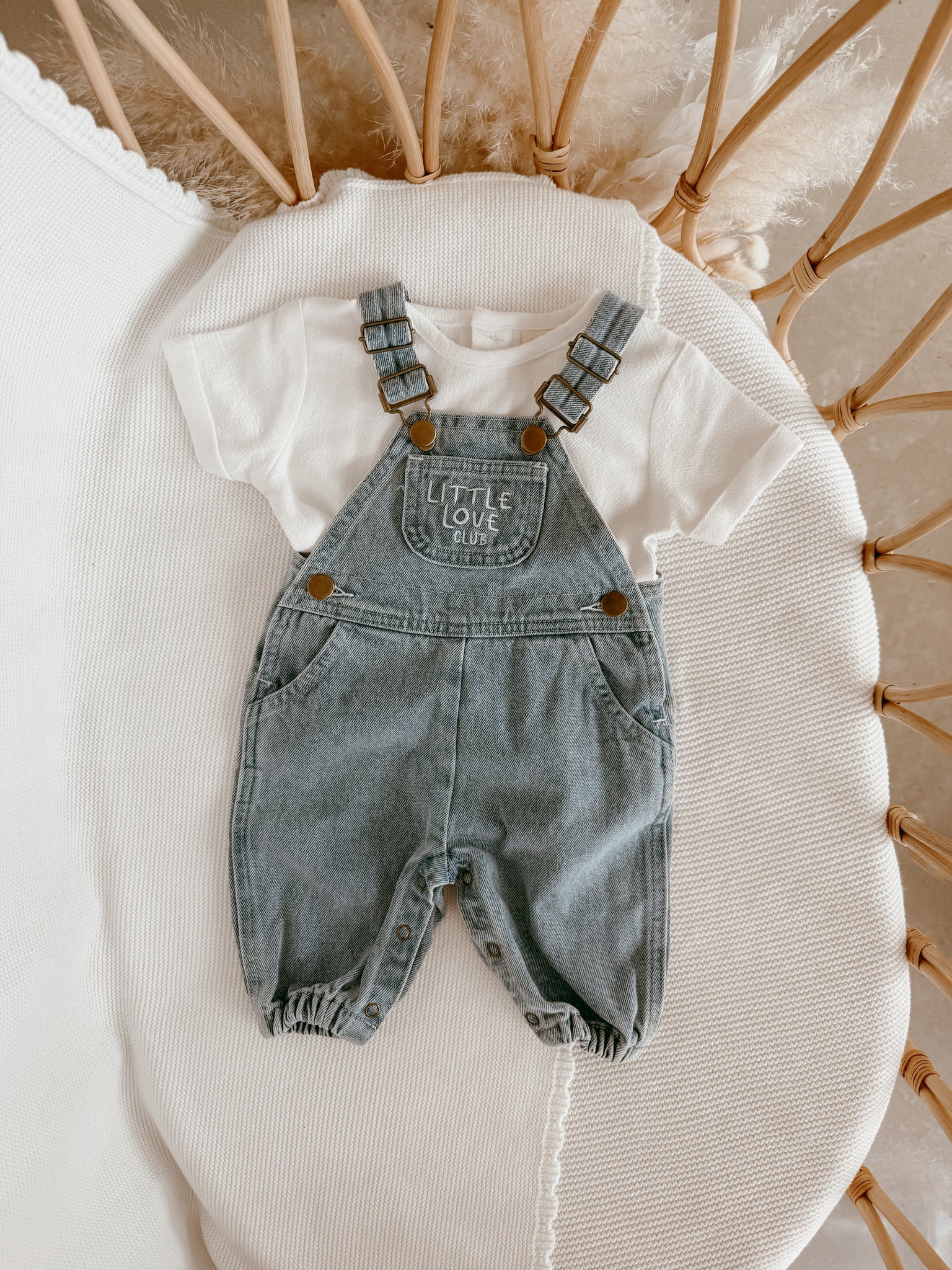 White Linen Tee - Cuff Sleeve