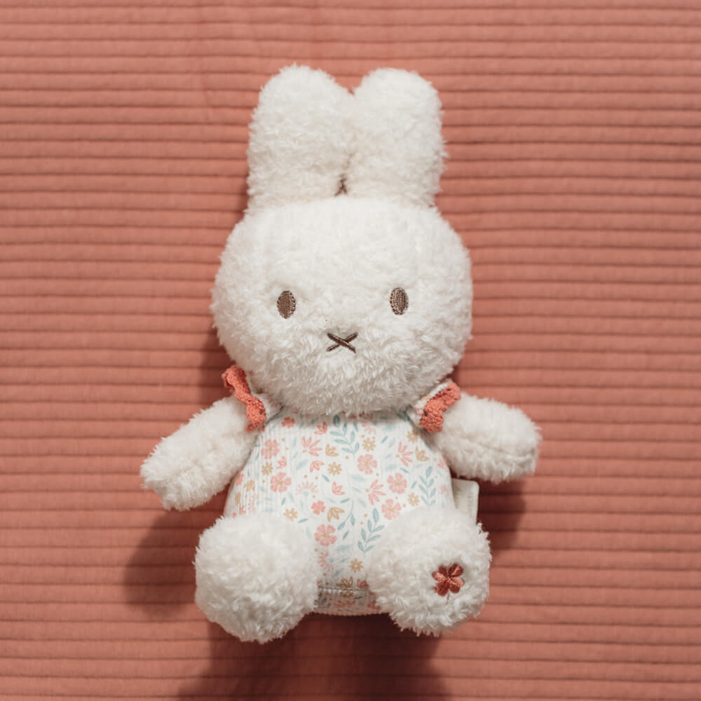 Soft Toy: Miffy Lucky Blossom Small 22cm