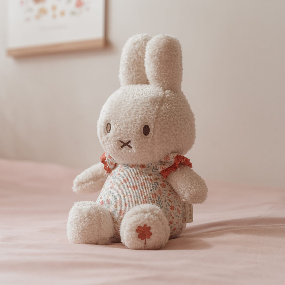 Soft Toy: Miffy Lucky Blossom Small 22cm