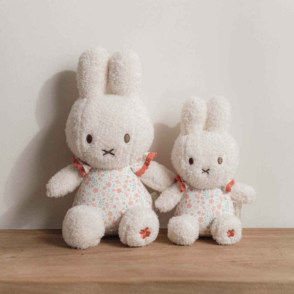 Soft Toy: Miffy Lucky Blossom Small 22cm