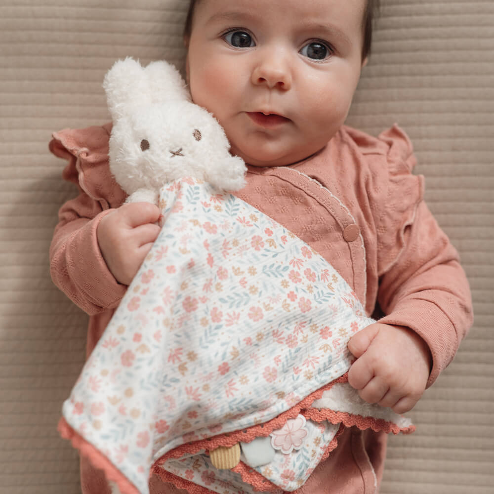 Cuddle Cloth: Miffy Lucky Blossom