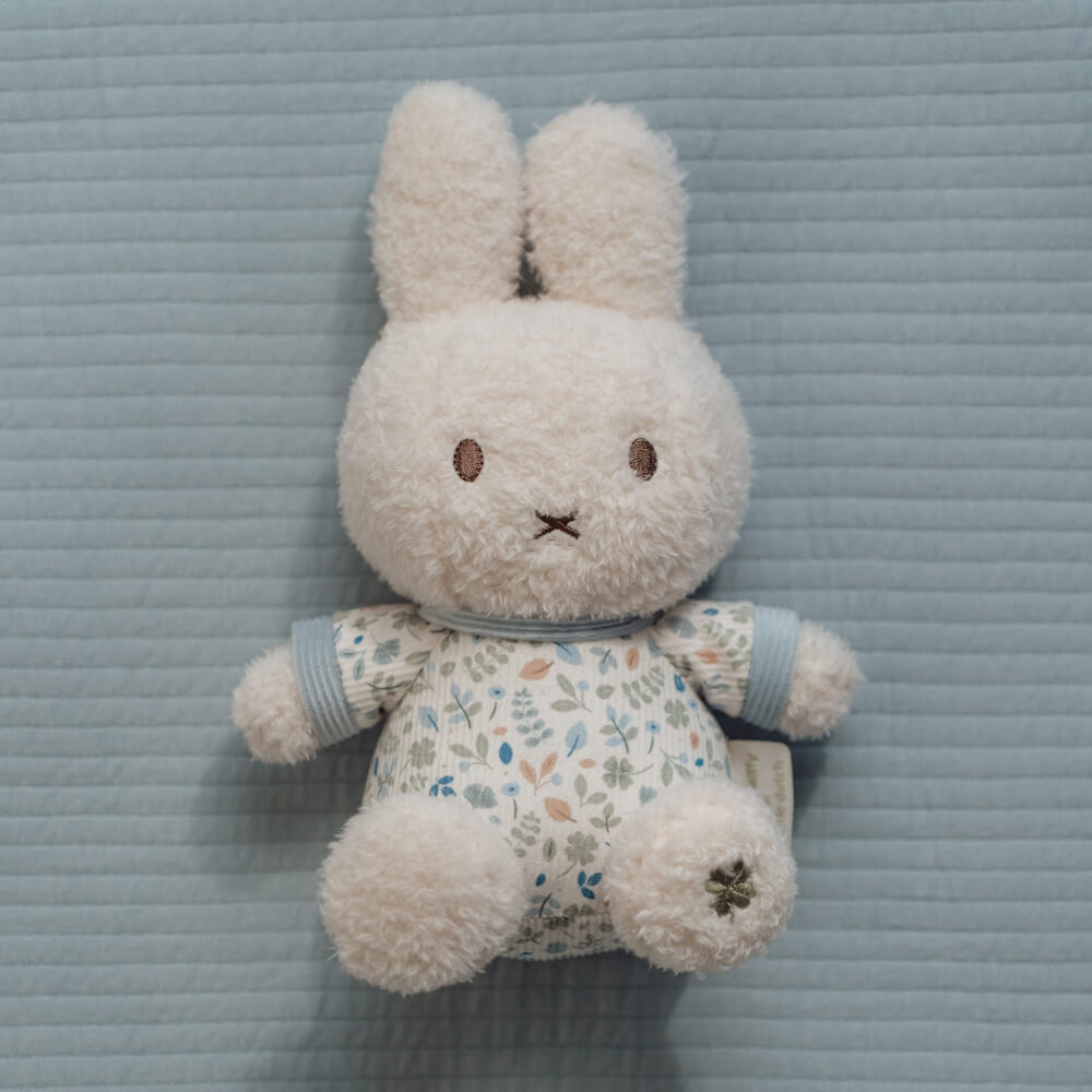 Soft Toy: Miffy Lucky Leaves Small 22cm