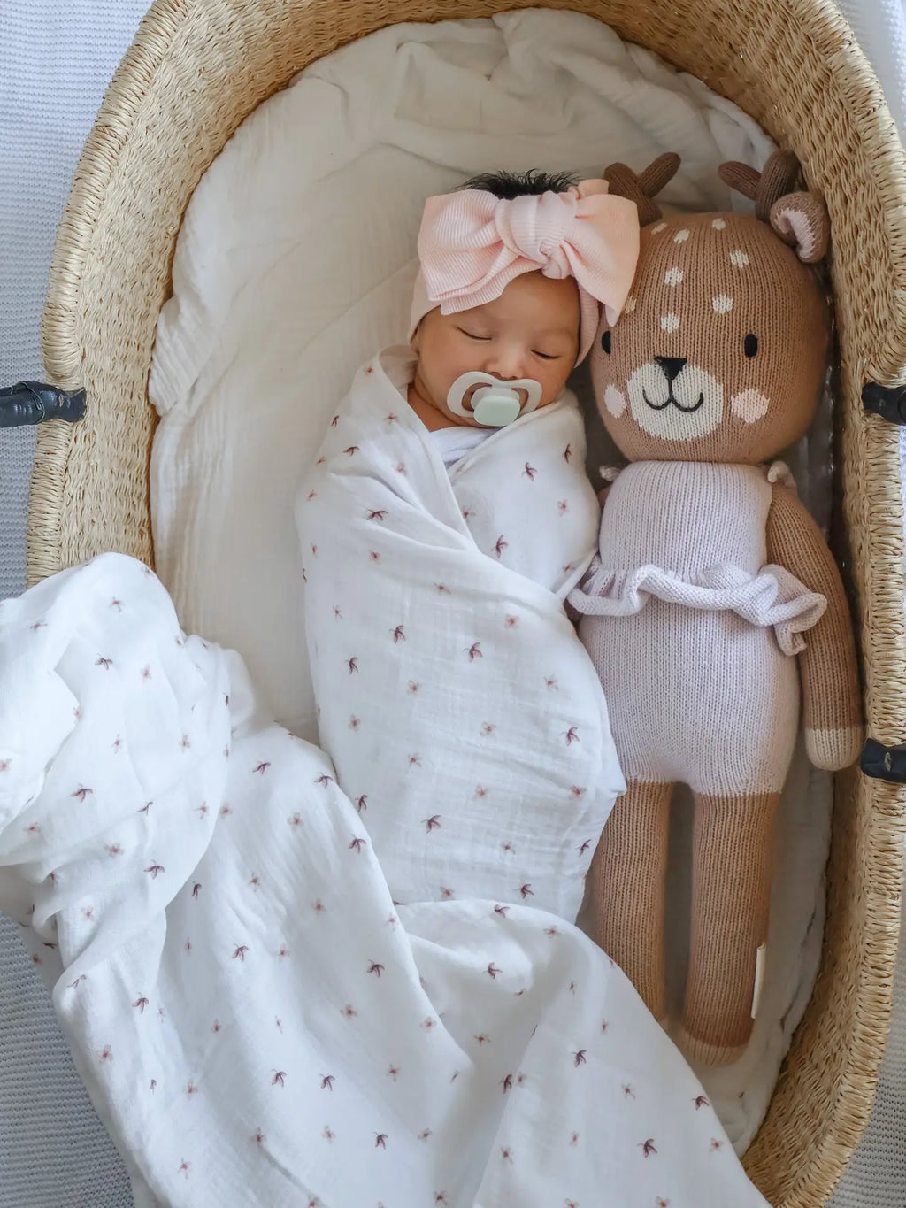 E&I Organic Cotton Muslin Wrap - Audrey