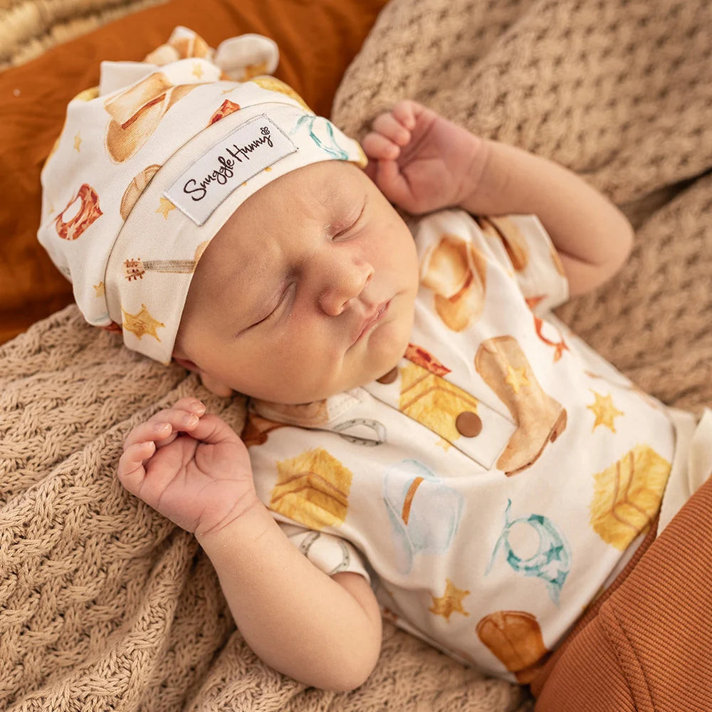Snuggle Hunny - Cowboys SS Organic Bodysuit